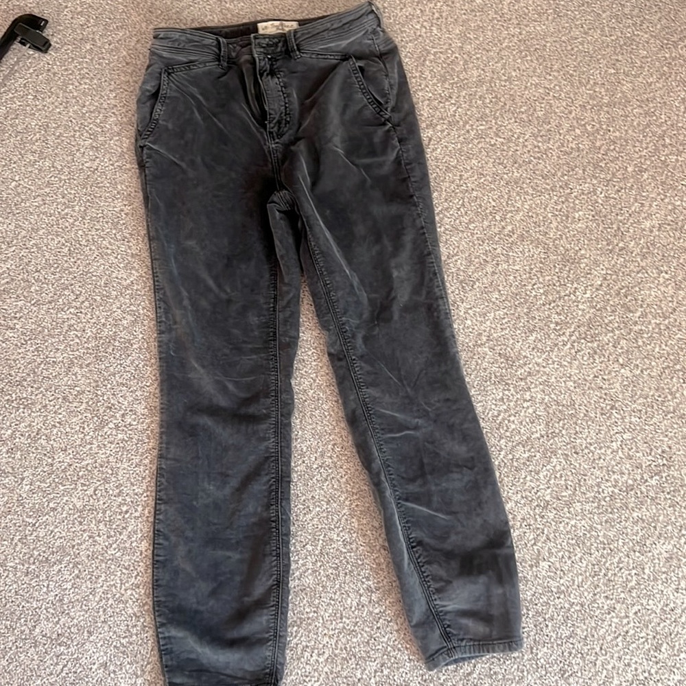 We The Free cords size 4 gray